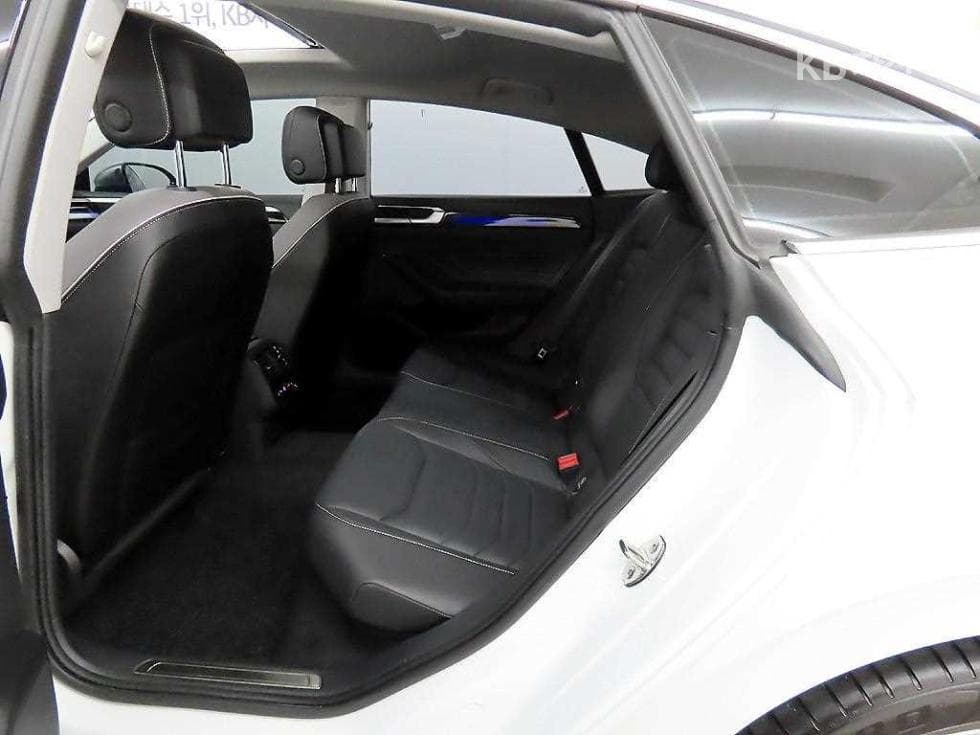 Volkswagen Arteon2.0 Turbo Diesel Injection Elegance Prestige - 6