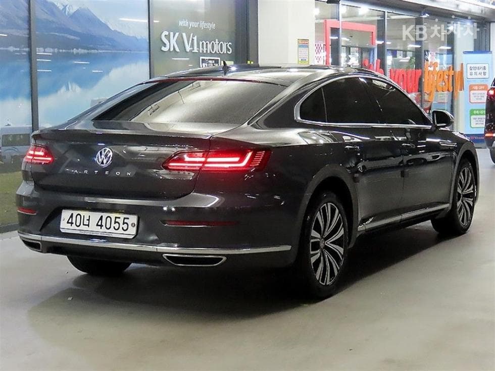 Volkswagen Arteon2.0 Turbo Diesel Injection Elegance Prestige - 4