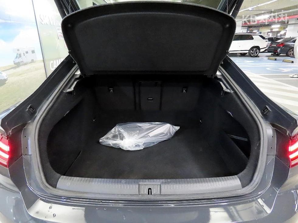 Volkswagen Arteon2.0 Turbo Diesel Injection Elegance Prestige - 17