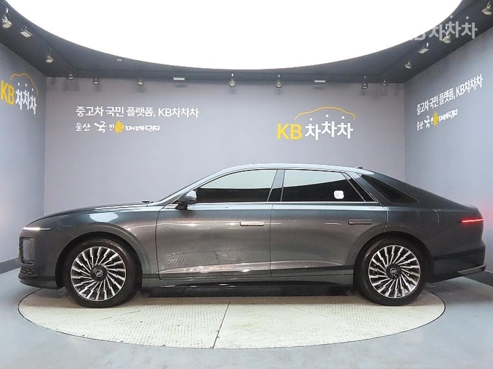 Hyundai The All New Grandeur (Azera) Hybrid1.6 Turbo Gasoline Calligraphy - 5
