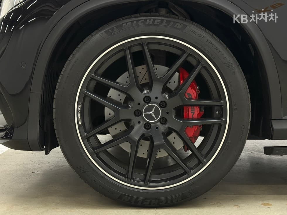Mercedes-Benz GLE(W166)63 S AMG 4Matic Coupe - 27
