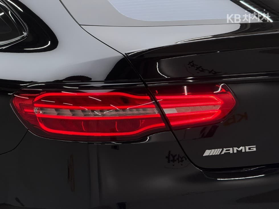 Mercedes-Benz GLE(W166)63 S AMG 4Matic Coupe - 29