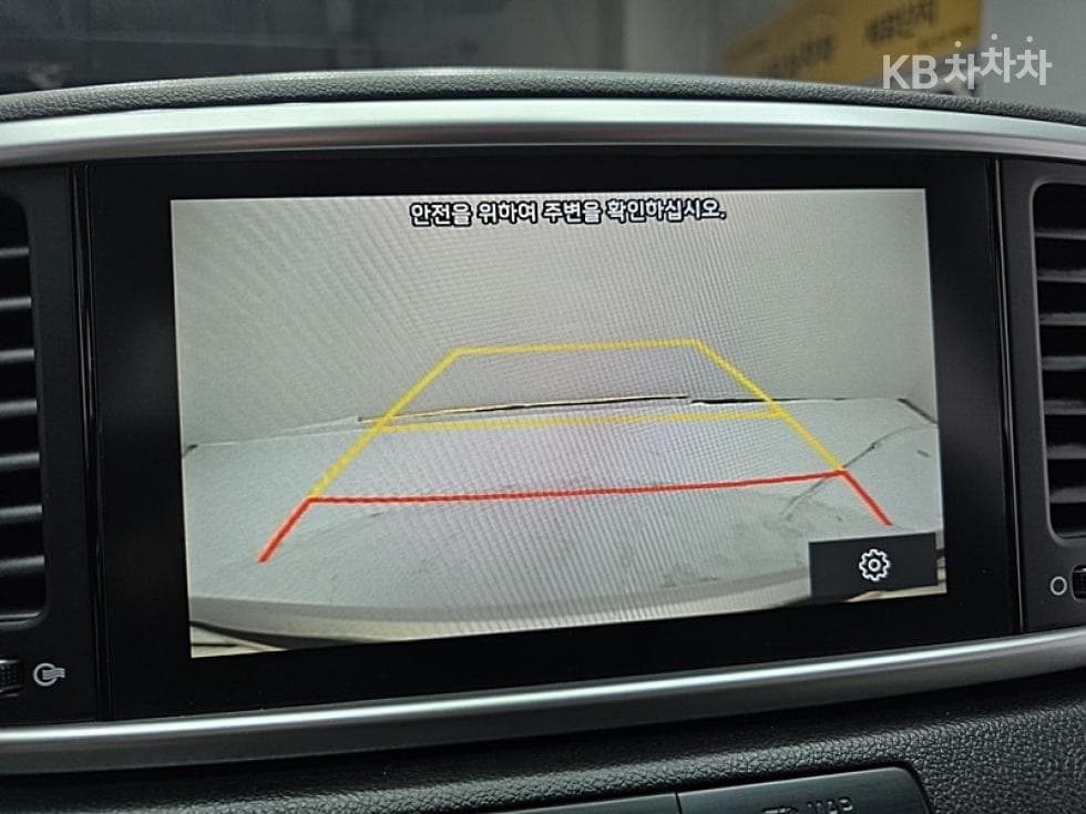 Kia Sportage 더 볼드2.0 Diesel 2WD Prestige - 9
