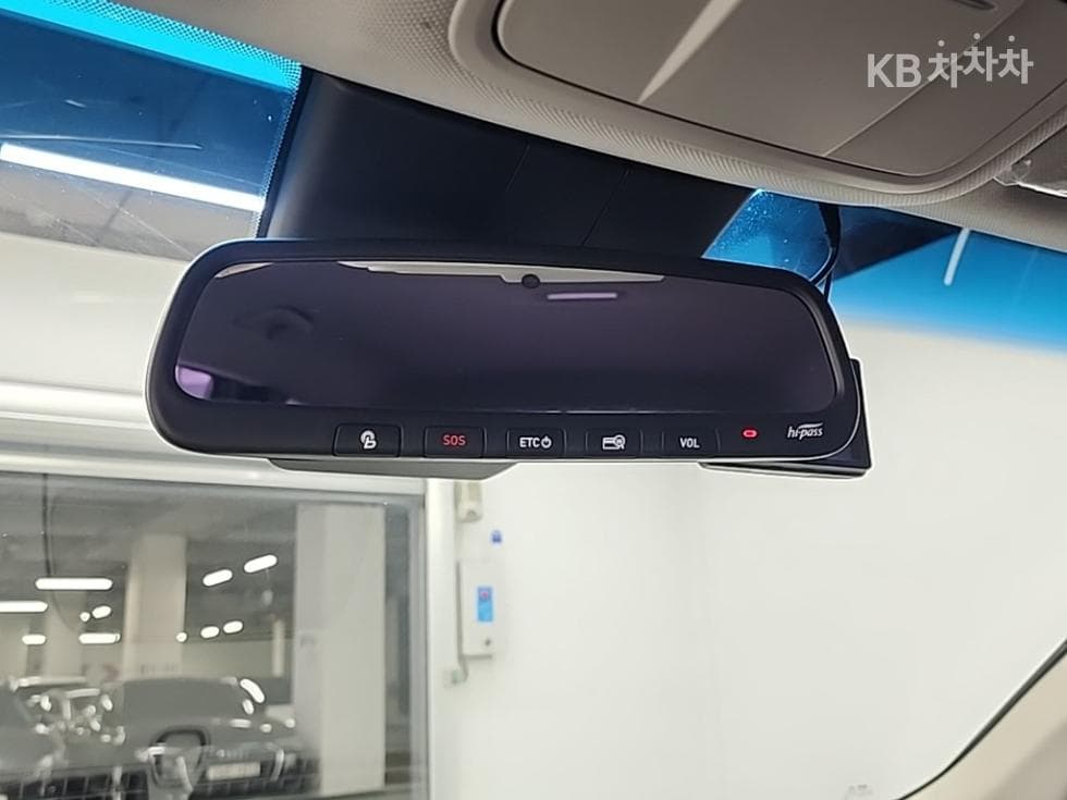 Хюндай Санта Фе TMБензин 2.0T 2WD Premium - 17