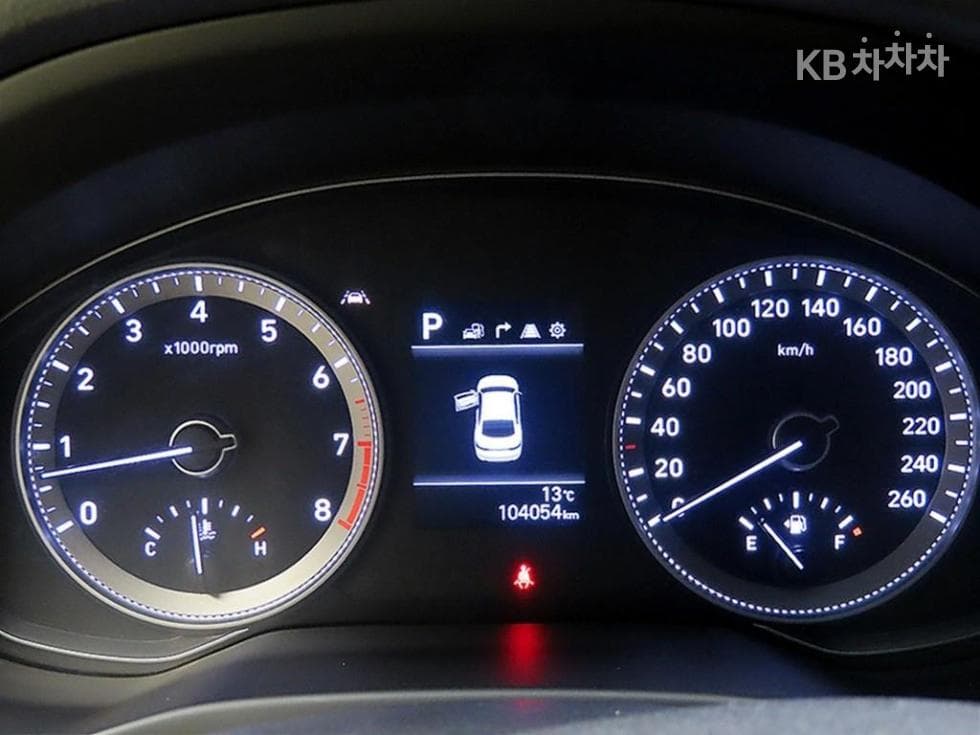 Хюндай Grandeur (Azera)IGРент-а-кар 3.0 LPi Modern Стандартен - 8