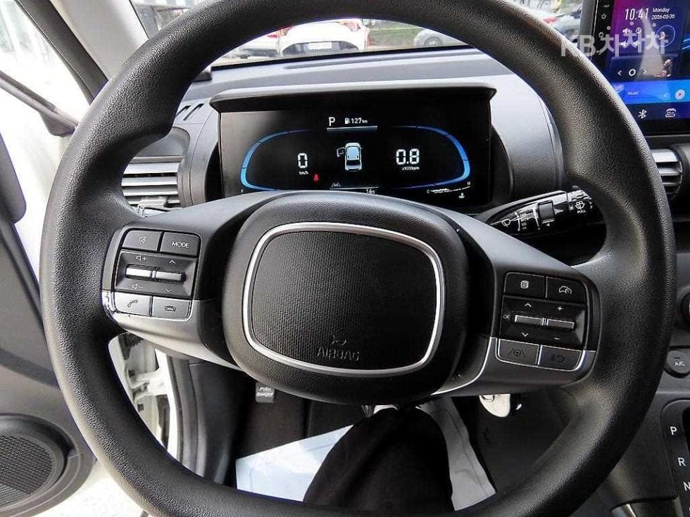 Hyundai Casper1.0 Gasoline Smart - 8