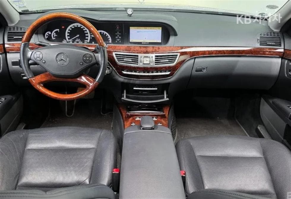 Mercedes-Benz New S-ClassS350L W221 - 12