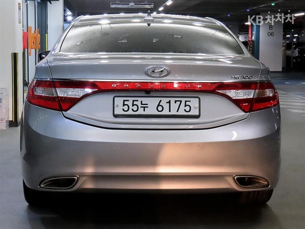 Hyundai Grandeur (Azera)HGHG300 Premium - 5