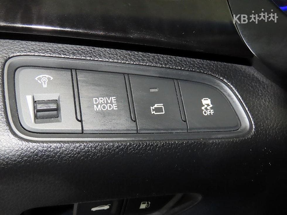 Hyundai Grandeur (Azera)HGHG300 Premium - 14