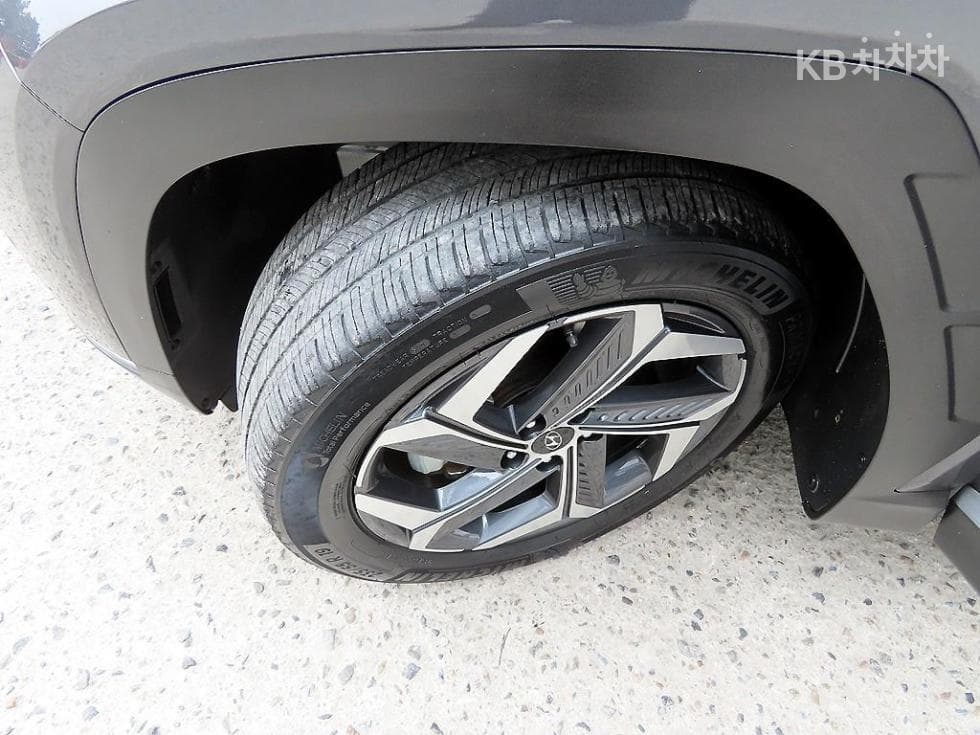 Hyundai The All New Tucson(NX (Lexus SUV)4)Diesel 2.0 2WD Inspiration - 20