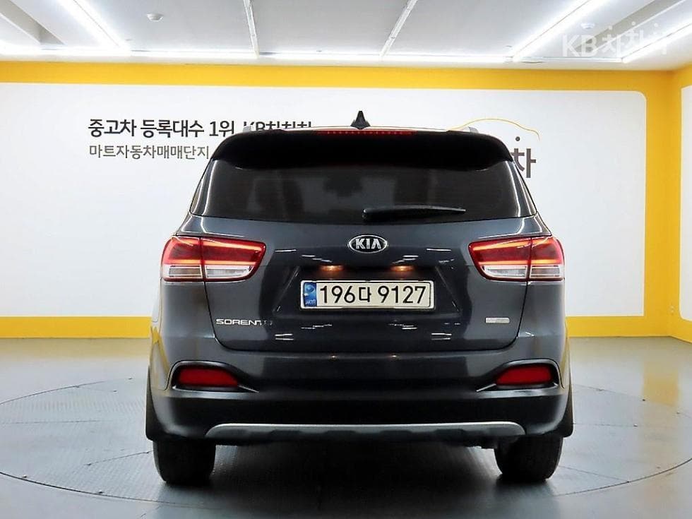 Kia All NewSorentoDiesel 2.0 2WD Prestige - 3