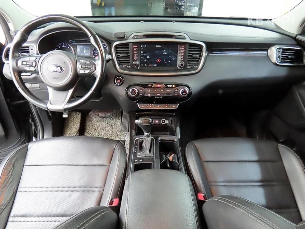 Kia All NewSorentoDiesel 2.0 2WD Prestige - 7