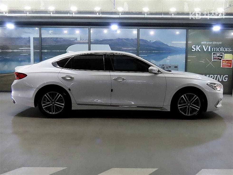 Hyundai Grandeur (Azera)IG2.4 Premium Standard - 3