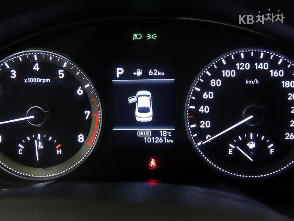 Hyundai Grandeur (Azera)IG2.4 Premium Standard - 9