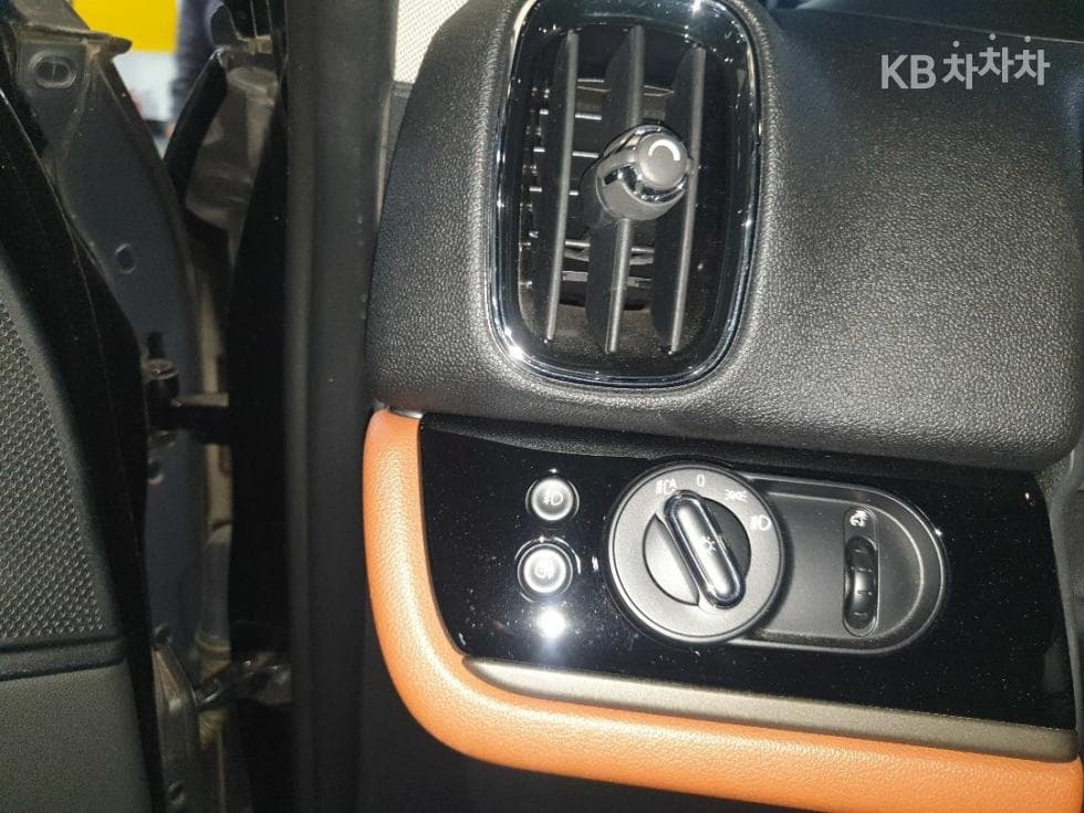 Мини Countryman (F60)2.0 Cooper S All4 Стандартен - 15
