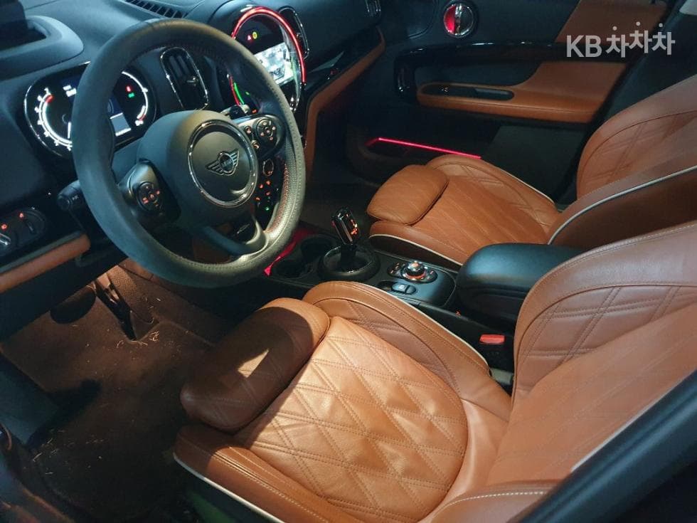 Мини Countryman (F60)2.0 Cooper S All4 Стандартен - 16