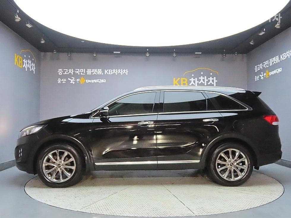 Kia The New (facelift) Sorento2.0 Diesel 2WD Noblesse - 5