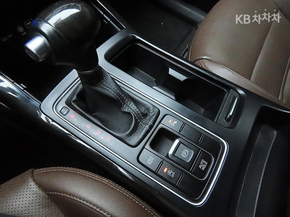 Kia The New (facelift) Sorento2.0 Diesel 2WD Noblesse - 9