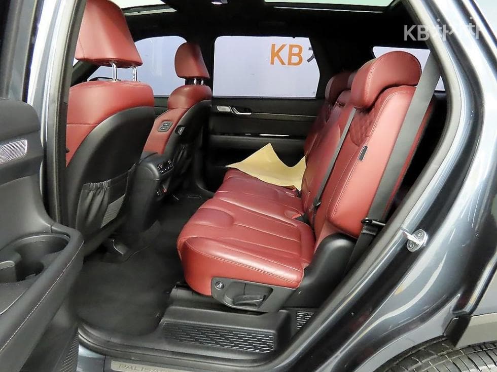 Hyundai Palisade3.8 Gasoline 7-seater (Limousine) AWD Prestige - 6