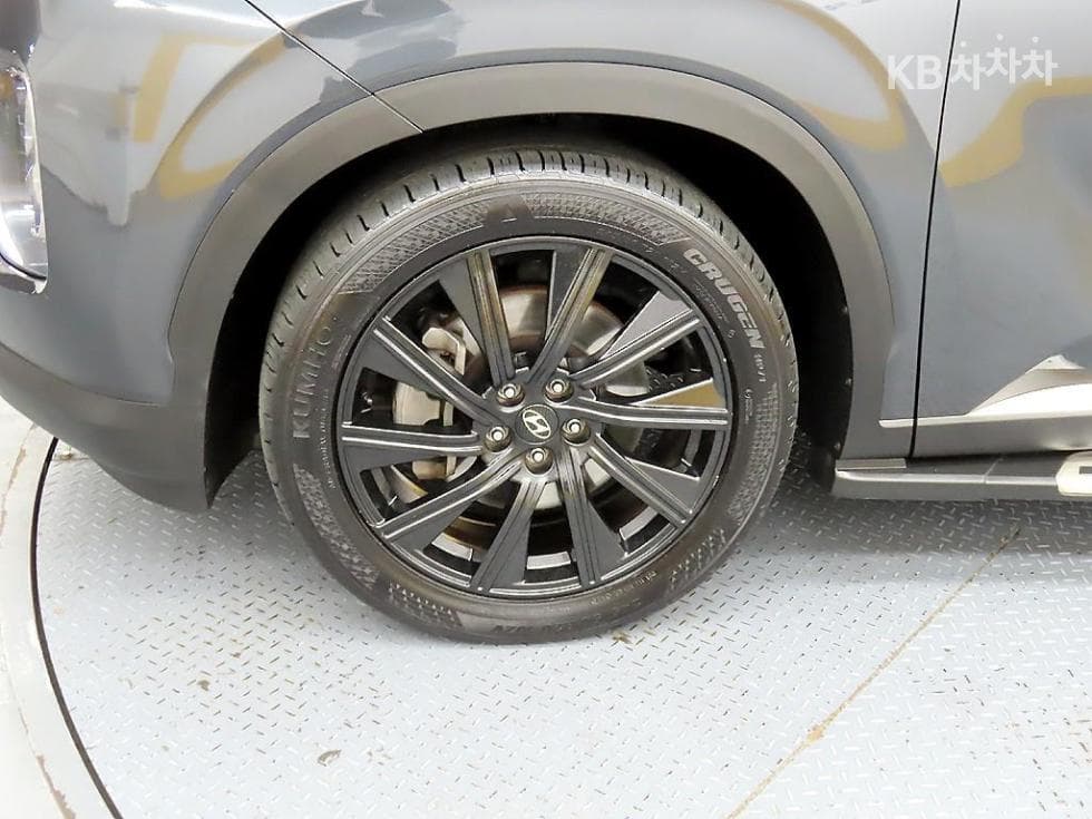 Hyundai Palisade3.8 Gasoline 7-seater (Limousine) AWD Prestige - 20