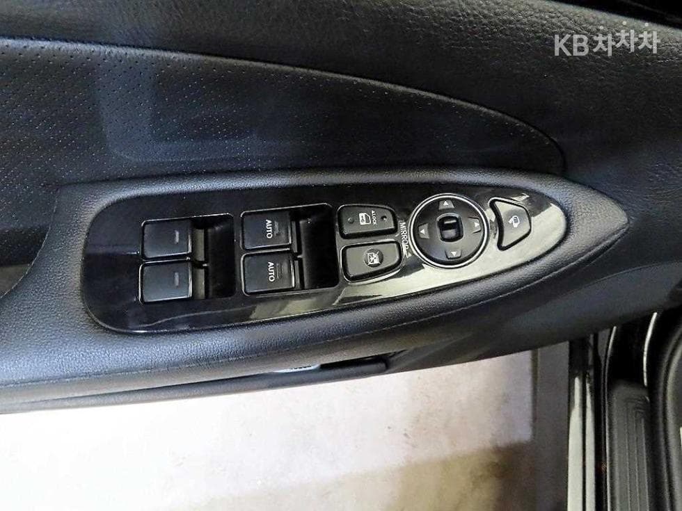 Hyundai GenesisBH330 PREMIUM Standard - 13
