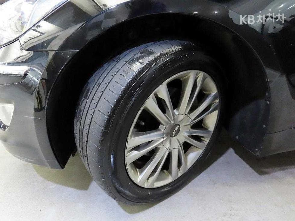 Hyundai GenesisBH330 PREMIUM Standard - 19