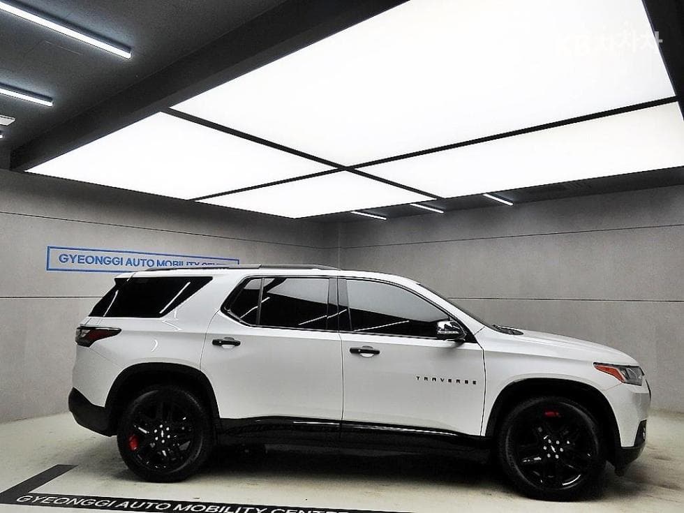 Джи Ем Корея 트래버스3.6 V6 Redline - 2