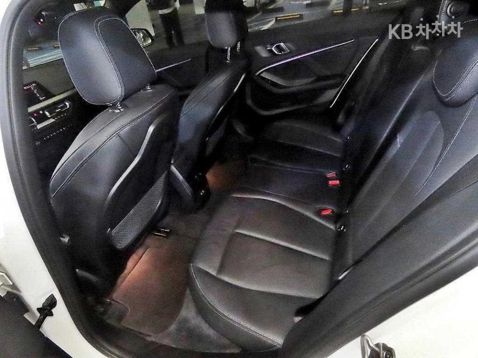 BMW 1시리즈 (F40)120i M Sport - 7