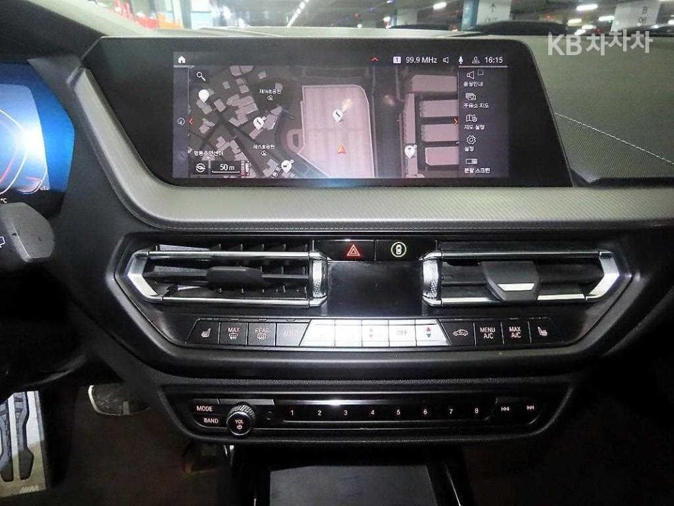 BMW 1시리즈 (F40)120i M Sport - 11