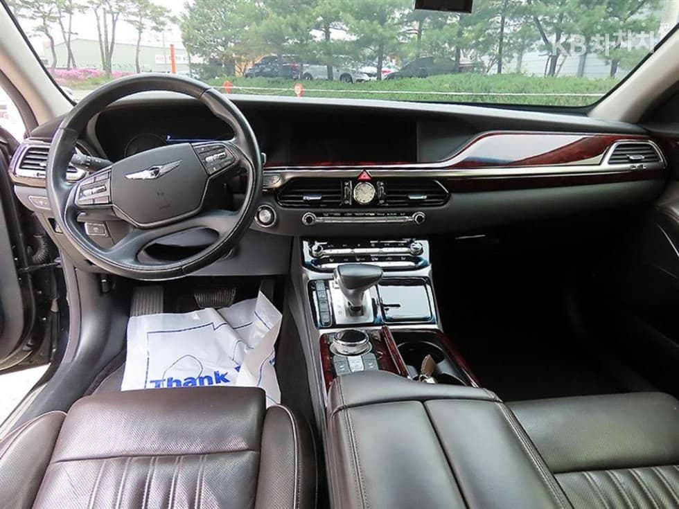 Genesis EQ9003.3 T-GDI AWD Premium Luxury - 8
