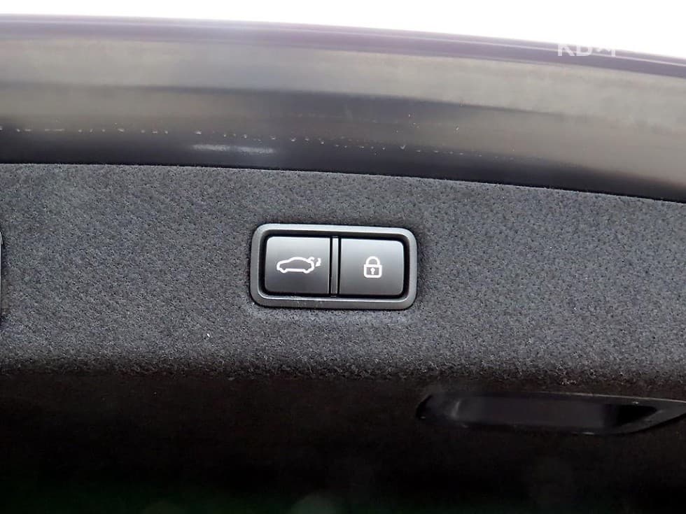 Genesis EQ9003.3 T-GDI AWD Premium Luxury - 16