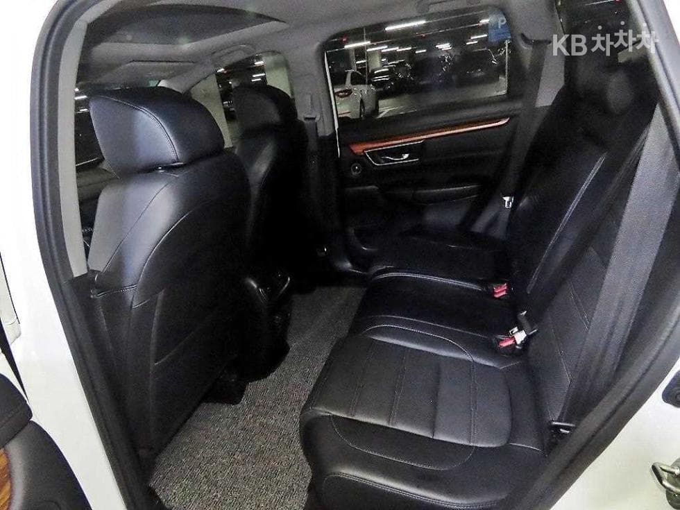 혼다 CR-V 5세대1.5 4WD Touring - 7