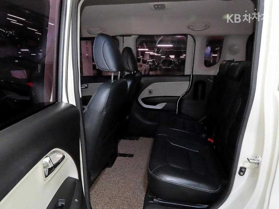 Kia Ray (van)1.0 Gasoline Turbo 기본 - 7