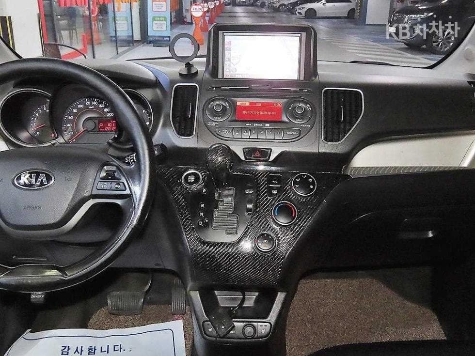 Kia Ray (van)1.0 Gasoline Turbo 기본 - 11