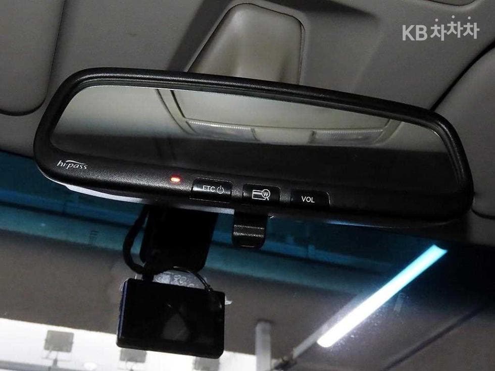 Kia Ray (van)1.0 Gasoline Turbo 기본 - 16