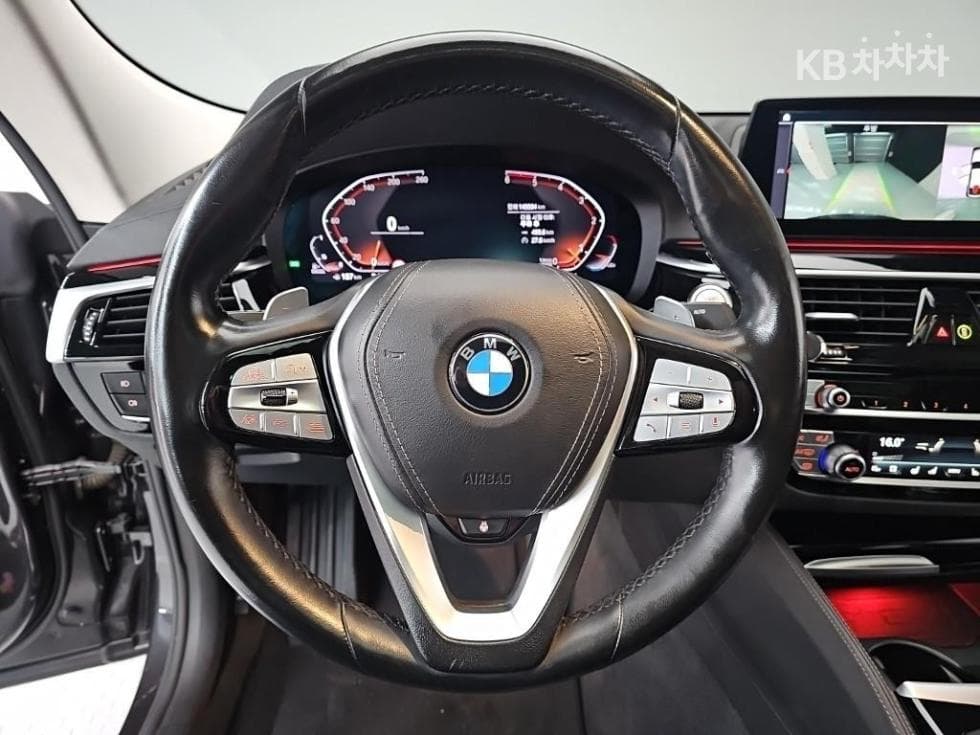 BMW Gran Turismo6 Series GT 630d xDrive Luxury Line - 10