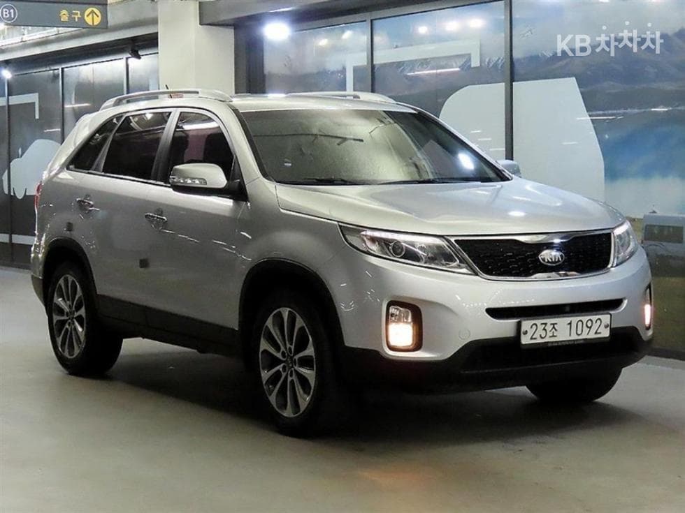 Kia NewSorentoR Diesel 2.0 2WD TLX Special (special feature/edition) - Image 1