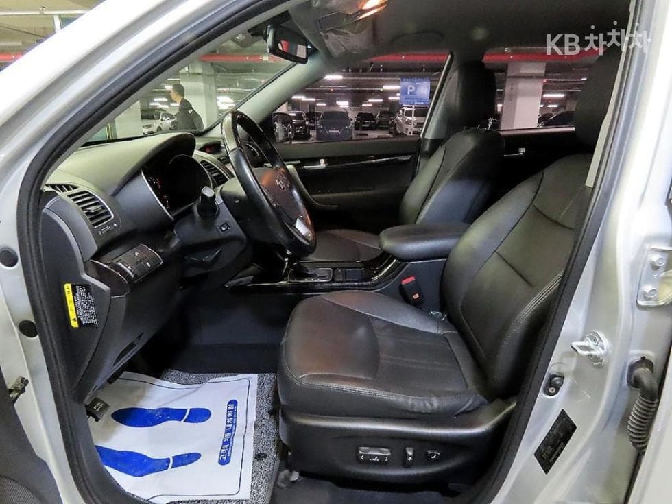 Kia NewSorentoRDiesel 2.0 2WD TLX Special (special feature/edition) - 14