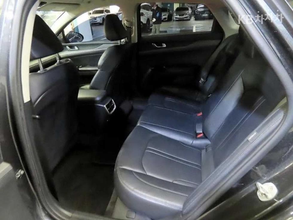 Kia K5 3rd Gen2.0 Gasoline Trendy - 8