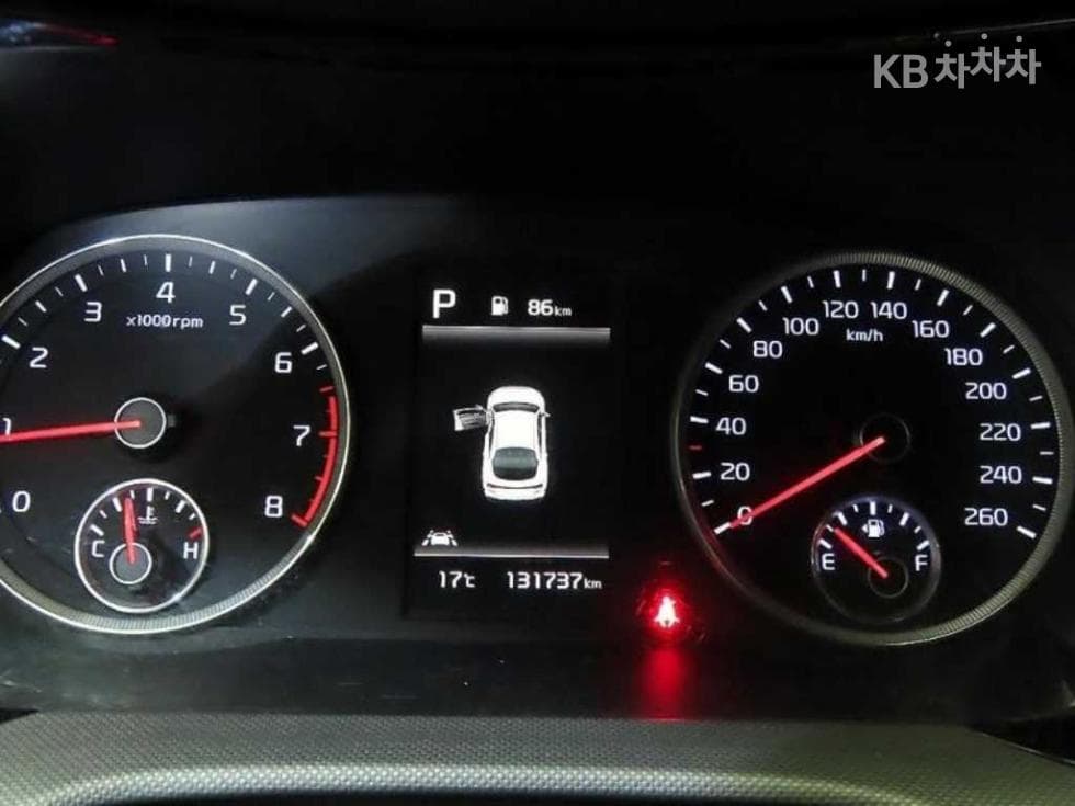 Kia K5 3rd Gen2.0 Gasoline Trendy - 16