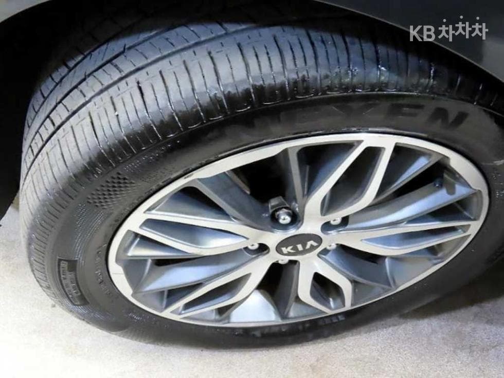 Kia K5 3rd Gen2.0 Gasoline Trendy - 18