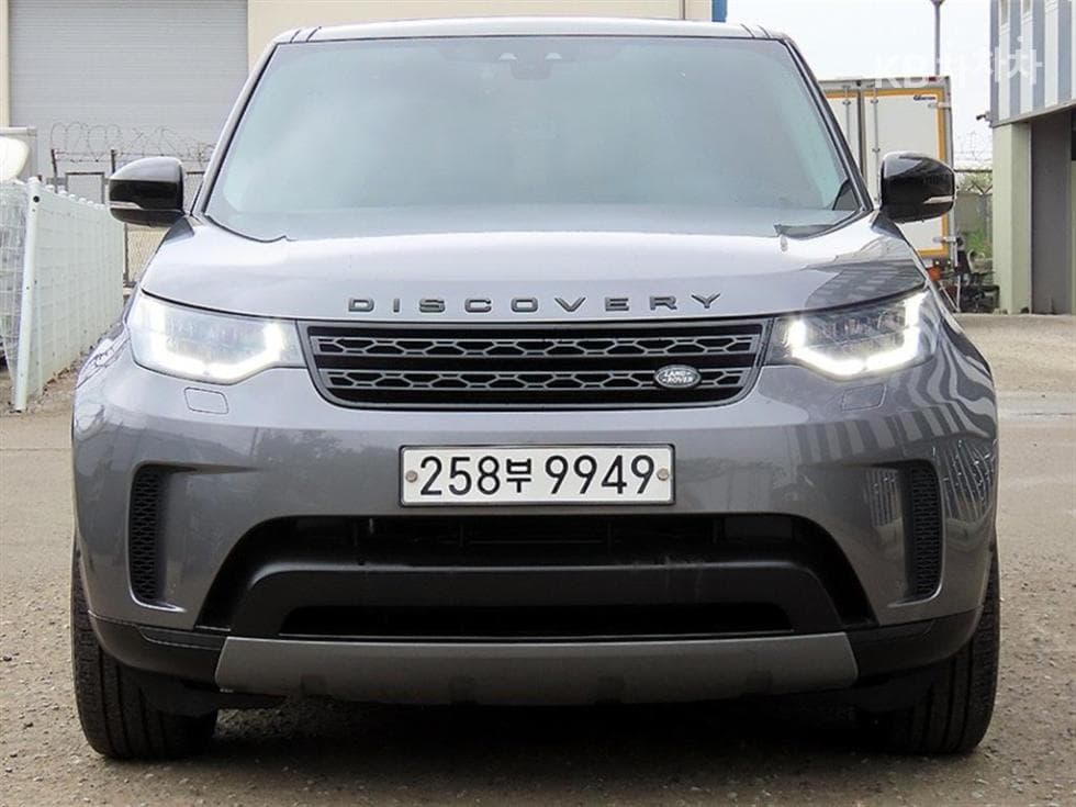 Land Rover 디스커버리5 2.0 SD4 SE - Image 1