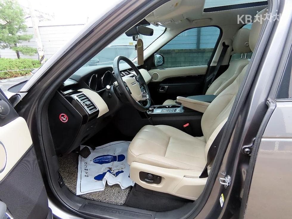 Land Rover 디스커버리52.0 SD4 SE - 5