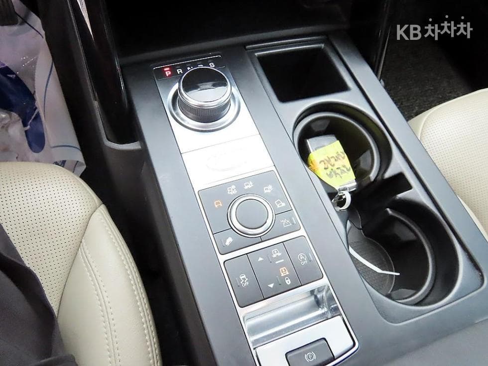 Land Rover 디스커버리52.0 SD4 SE - 10