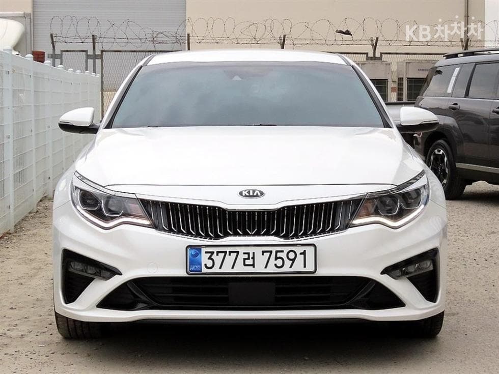 Kia The New (facelift) K5 Second generation 2.0 Gasoline Prestige - Image 1