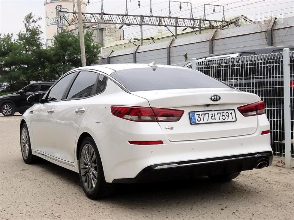 Kia The New (facelift) K5 Second generation2.0 Gasoline Prestige - 3