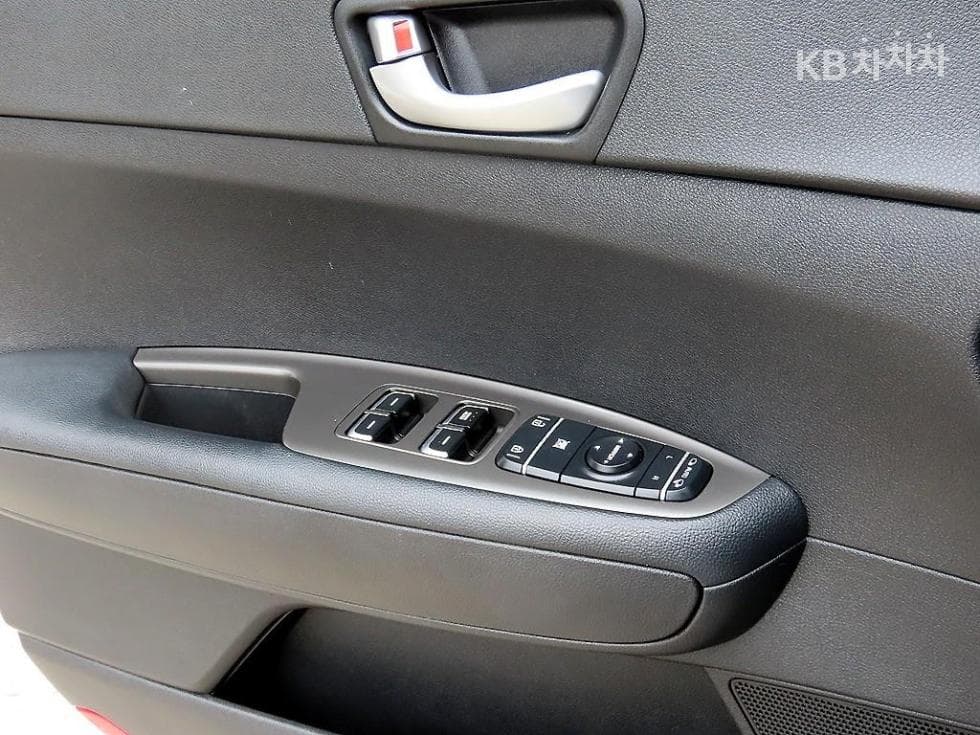 Kia The New (facelift) K5 Second generation2.0 Gasoline Prestige - 11