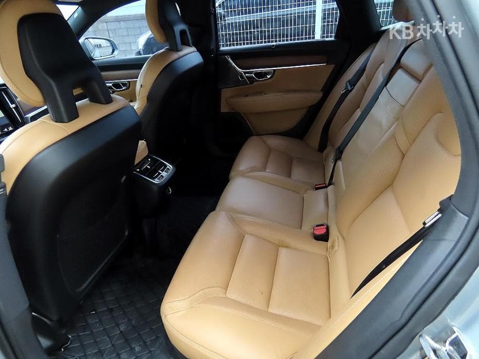 Volvo S90 Second generationD5 AWD Inscription - 6