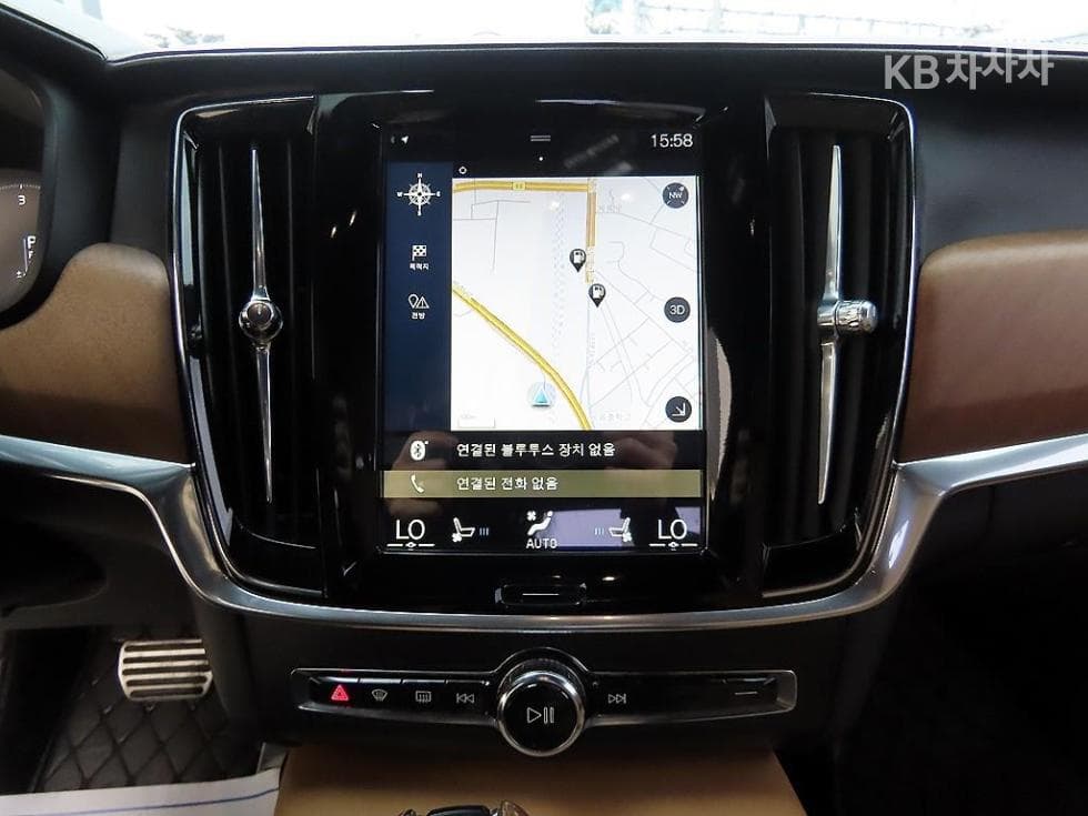 Volvo S90 Second generationD5 AWD Inscription - 12