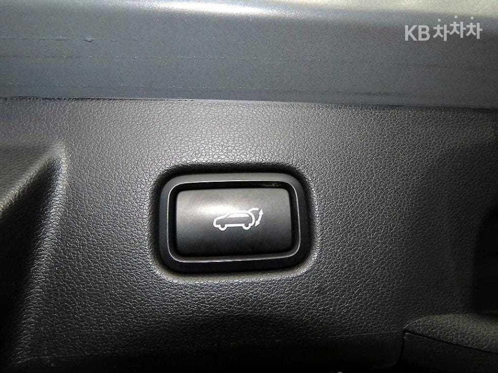 Hyundai The All New Tucson(NX (Lexus SUV)4)Diesel 2.0 2WD Inspiration - 15